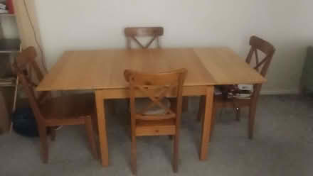 Photo of free Dining table, extendable (Berkhamsted HP4) #2