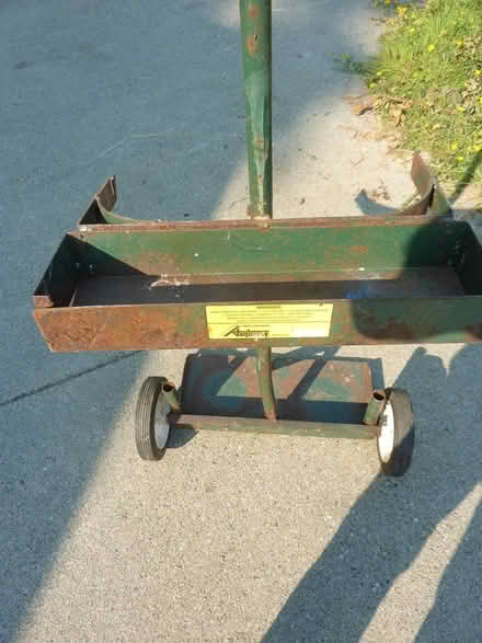 Photo of free Cart for Gas Welding Tanks (Eerett near Forest Park) #3