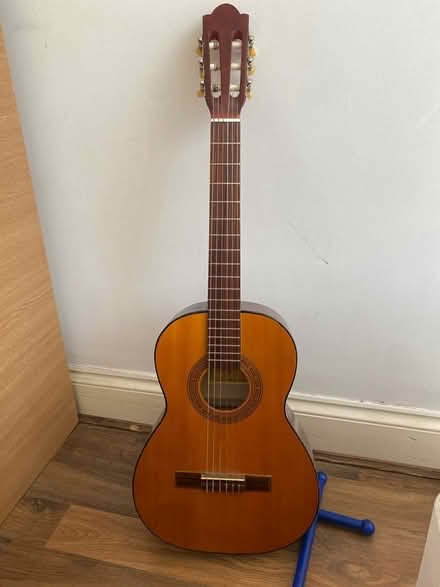Photo of free Guitar (Whitechapel E1) #1