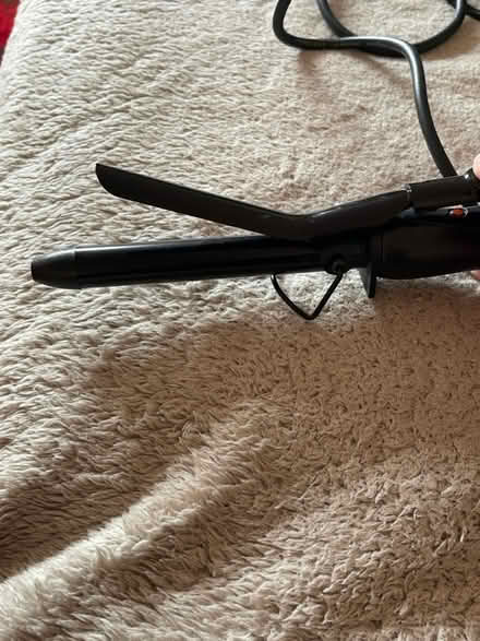 Photo of free Curling tongs (Carlton in Lindrick S81) #2