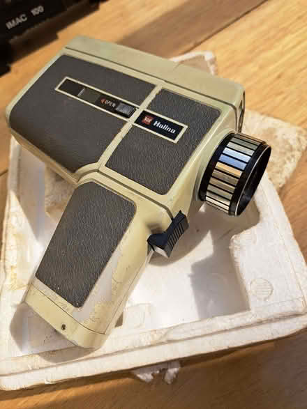 Photo of free Cine projector and camera (Super 8) (Chipping Norton OX7) #2