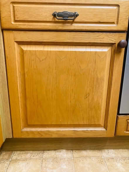 Photo of Kitchen cupboard front (Kettering NN15) #1