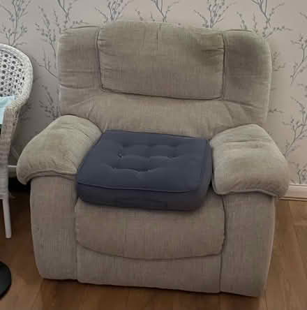 Photo of free Sofa and cushion free to pick up (Winklebury RG23) #1