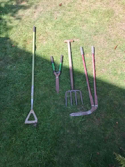 Photo of free Garden tools (Newton with scales PR4) #1