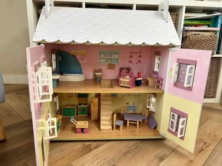 Photo of free Dolls house (West Blatchington BN3) #2