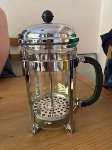 Photo of free PYREX Glass coffee plunger (large) (Hemel Hempstead HP2) #1