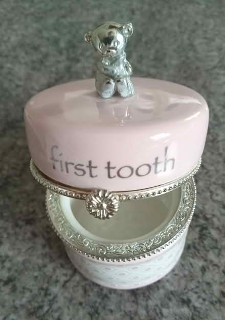 Photo of free Porcelain box -first tooth (Etobicoke (Kipling /Eglinton)) #1