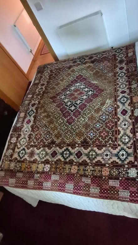 Photo of free 2 rugs (Vincent Square SW1P) #1