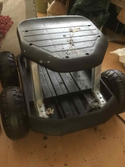 Photo of free Mini seat on wheels (B62 near Blackheath) #1