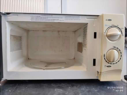 Photo of free (Faulty Timer) 700W Microwave (Warrington) #1