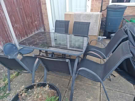 Photo of free Garden table and chairs (Harlow South CM18) #1
