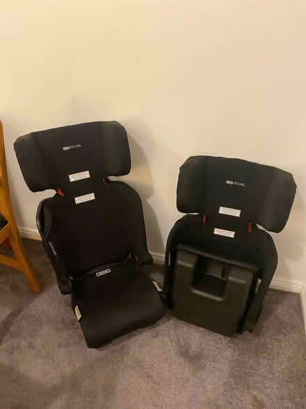 Photo of free Two travel car seats (4-8 yrs) (Pyrmont) #1