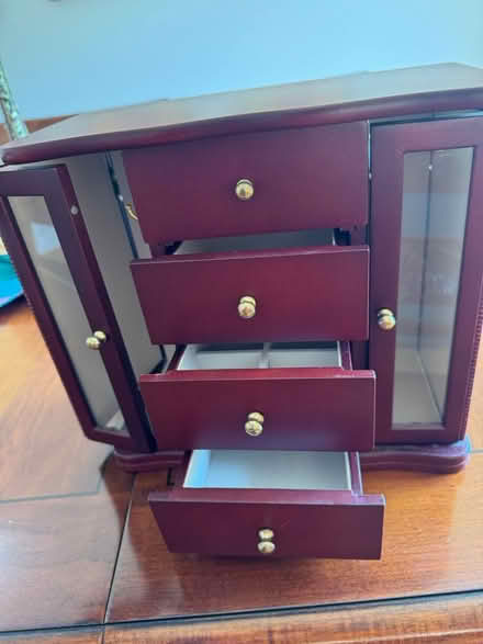Photo of free Small wood jewelry box (Saratoga) #2