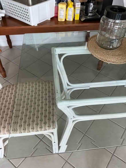 Photo of free Dining Room Table (85th Street Ocean City, MD) #2