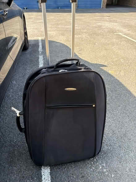 Photo of free Black pull along case (Beckenham BR3) #1
