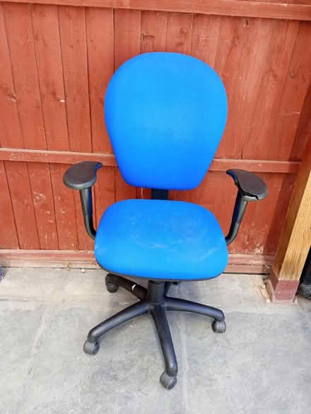 Photo of free Office Chair (London UB1) #3