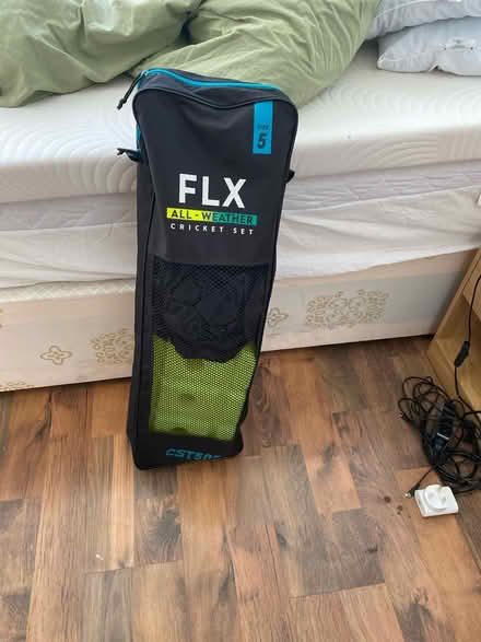 Photo of free Cricket set (Whitechapel E1) #1