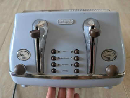 Photo of free DeLonghi Toaster (Norton Lees S8) #2