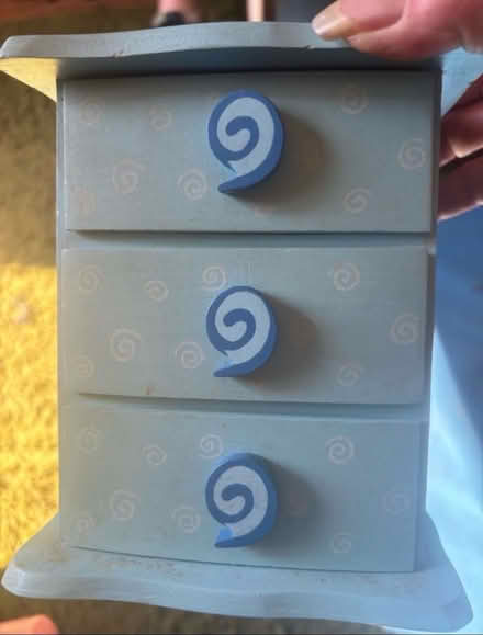 Photo of free Jewellery draws (W10 nottinghill) #1