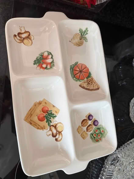 Photo of free Plate (Temple Fortune NW11) #1