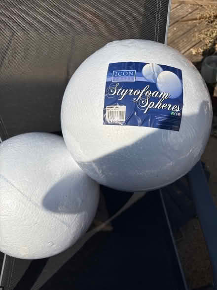 Photo of free Styrofoam balls 200mm (Wealdstone HA3) #1