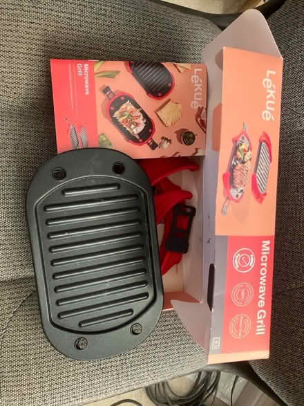 Photo of free Microwave Grill (Wivenhoe CO7) #2