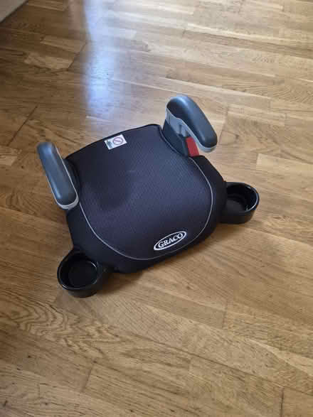 Photo of free Grace booster seat (Carlisle CA1) #1