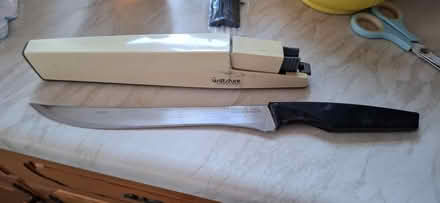 Photo of free Kitchen Knife with Sharpener (Harrogate HG1) #2