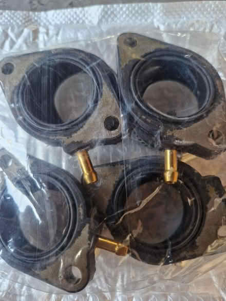 Photo of free FZR600 Carb Rubbers (Droylsden M43) #1