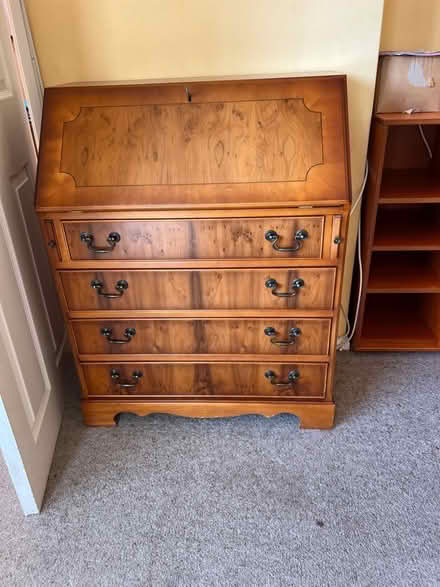 Photo of free Bureau (Haywards Heath RH16) #1