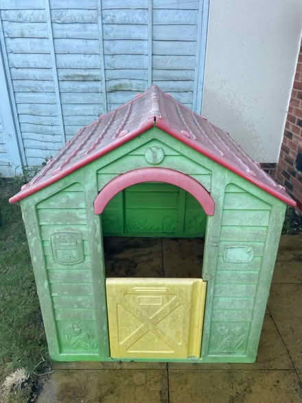 Photo of free Play house (Whitehouse MK8) #1