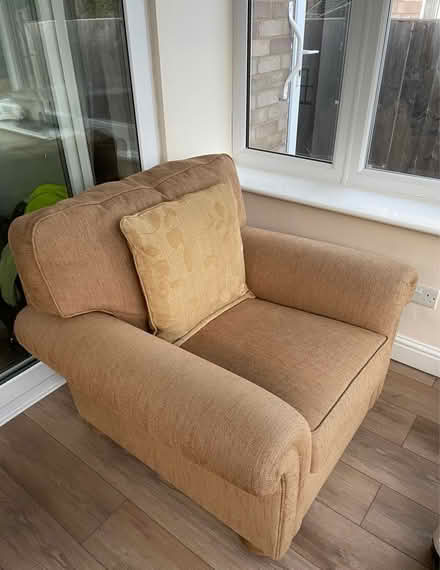Photo of free Armchair (Cambridge) #1