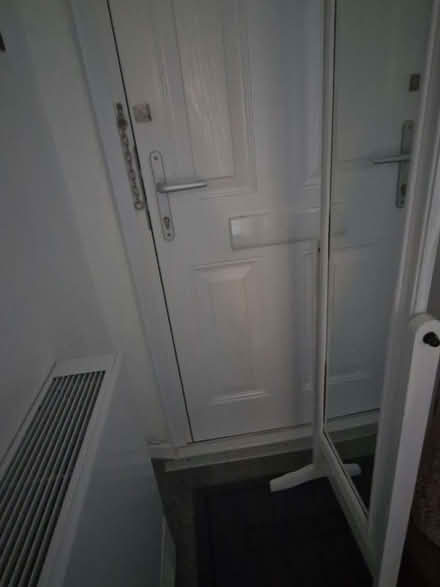 Photo of free Mirror (Currie EH14) #2