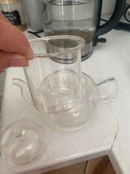 Photo of free glass teapot (Eastern Green CV5) #2