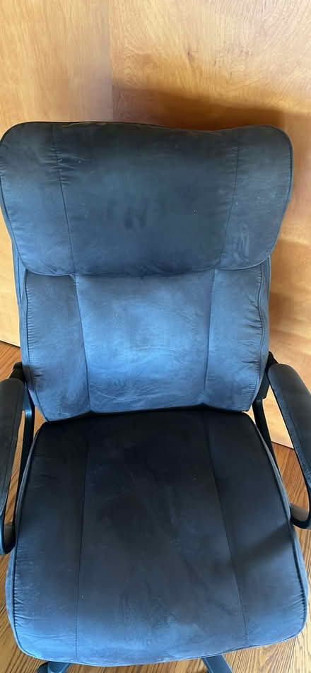 Photo of free Plush Microfiber Office Chair (San Rafael, CA) #2