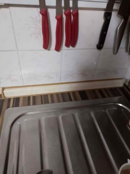 Photo of free counter top edging (Waltham Abbey EN8) #1