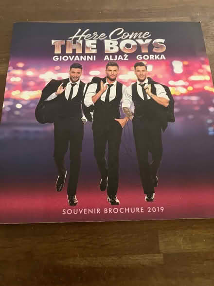 Photo of free SCD professionals merch: Tour programmes + autographed card (Weston Park BA1) #3
