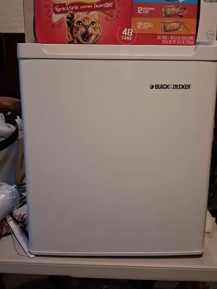 Photo of free None working 1.7 cu ft mini fridge (Beacon Hill) #1