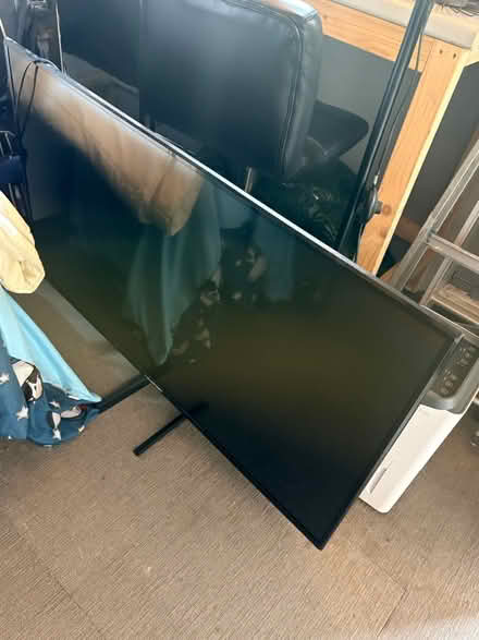 Photo of free 40 inch TV (Maidenhead SL6) #1