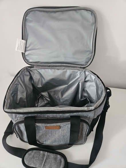 Photo of free Cooler bag (Wheatley OX33) #2
