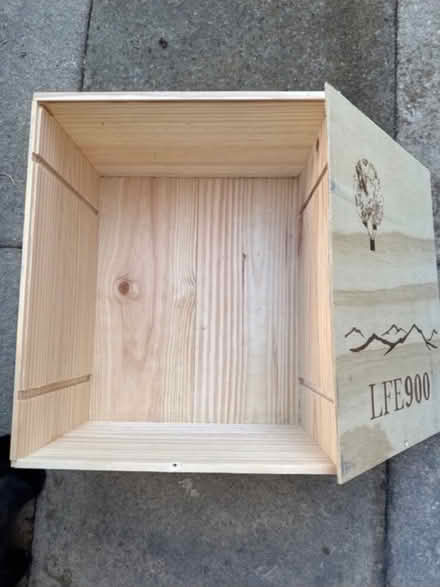 Photo of free Wooden box with lid (CO4 9 Colchester) #2