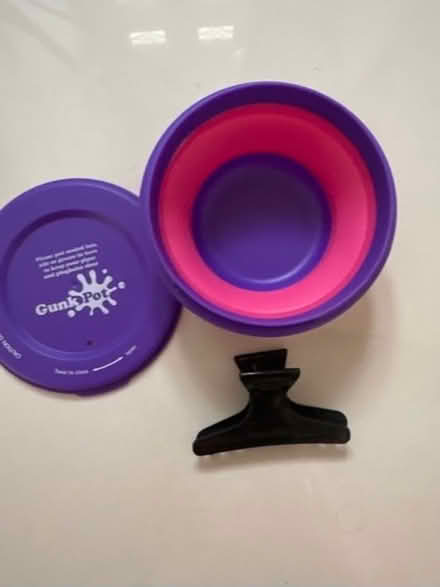 Photo of free Foldable small pot with lid (CO4 9 Colchester) #3