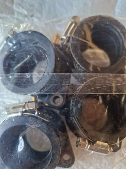 Photo of free FZR600 Carb Rubbers (Droylsden M43) #2