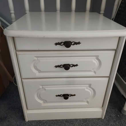 Photo of free Bedside Cabinet (Mottingham SE9) #1