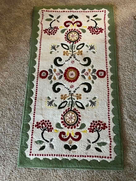 Photo of free Rug (South end of Boulder) #1