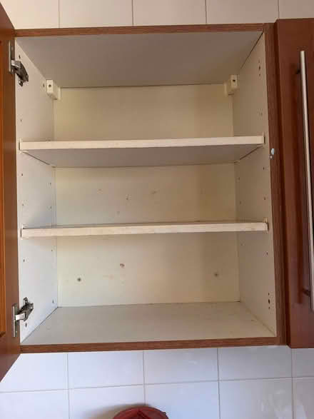 Photo of free Kitchen with sink and cooker (SW18 4QZ) #4