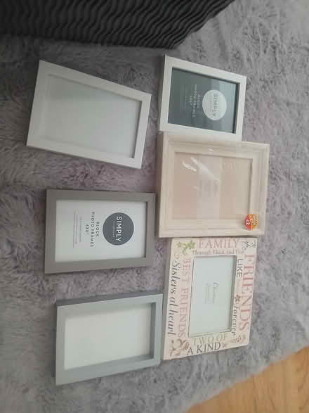 Photo of free photo frames (RG6 Lower Earley) #1