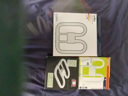 Photo of free Light bulbs - Bathroom (Bentilee ST2) #2