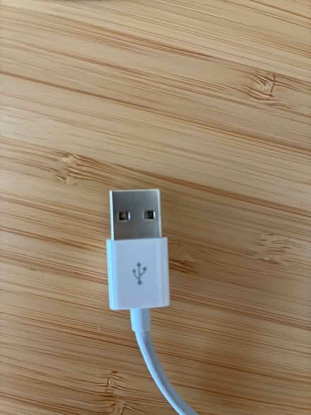 Photo of free iPhone Cable (Kennington OX14) #3