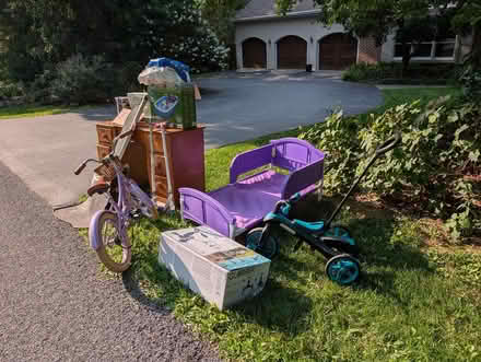 Photo of free Kids things (37 Ridge Dr, Fleetwood) #2